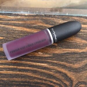 MAC Cosmetics Powder Kiss Liquid Lipcolour - Vibrant Plum